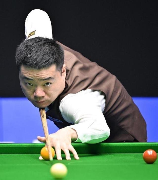 香港站的首 香港站的首